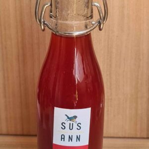 Erdbeer Sirup 2dl (herrlich mit heissem Wasser)